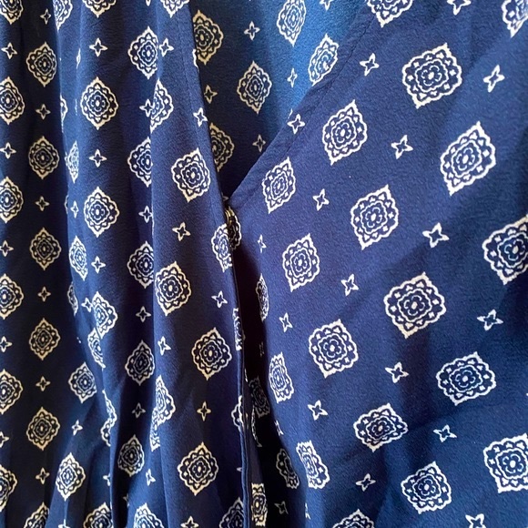 ✨Host Pick ✨ Live 4 Truth Graphic Long Sleeve Free Dress Size L - Picture 11 of 12